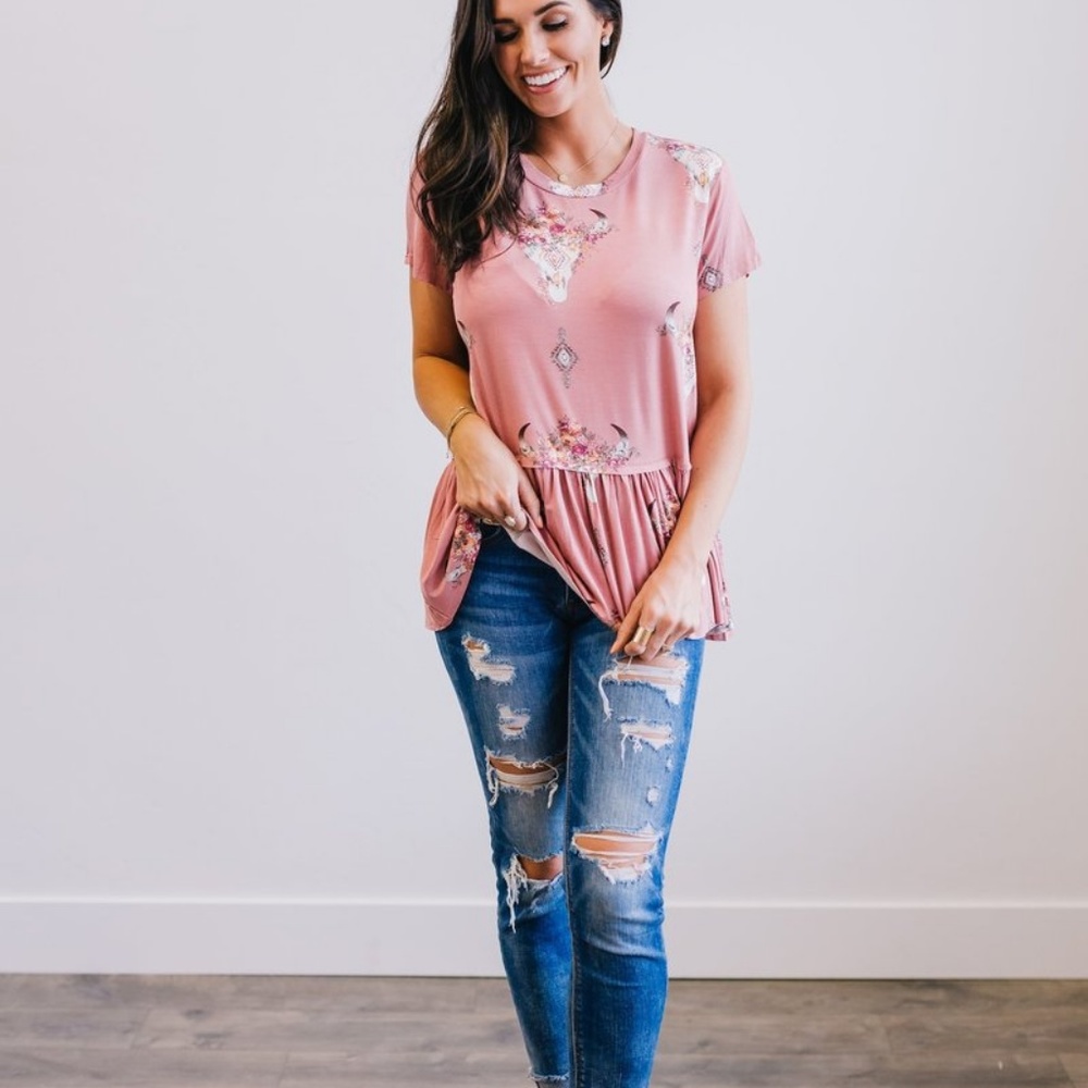 Boho Basic Lovely Top in Mauve